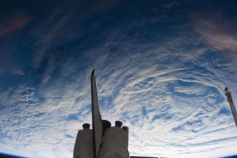 STS131-E-09623.jpg