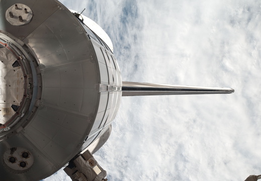STS131-E-10340