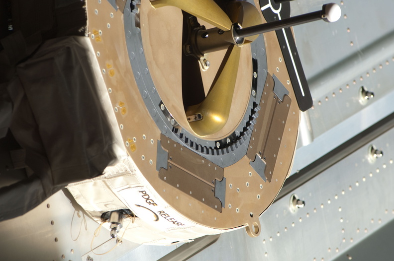STS131-E-09960.jpg