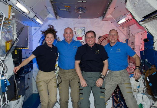 STS131-E-10021