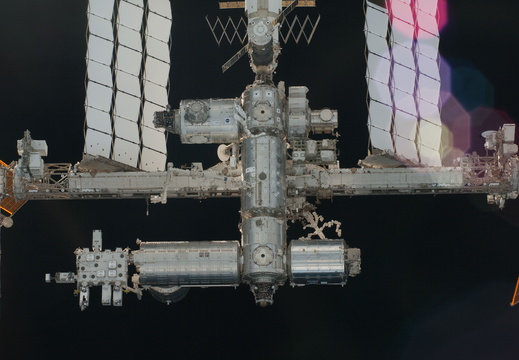 STS130-E-12261