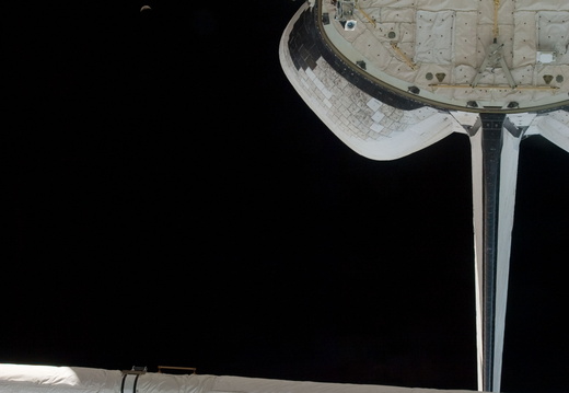 STS130-E-13224