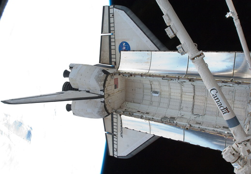 STS130-E-09708