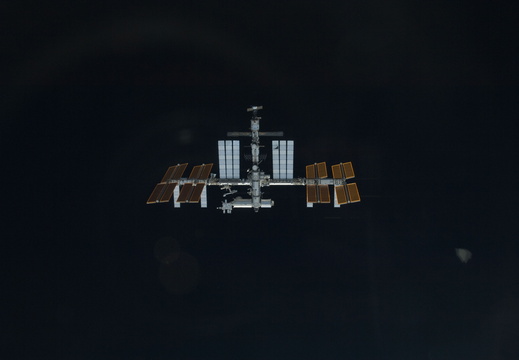 STS129-E-06399