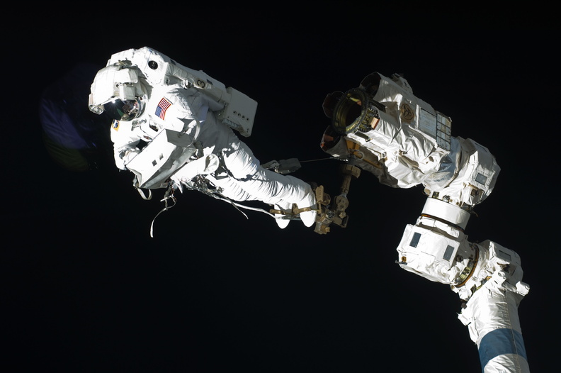STS129-E-06738.jpg