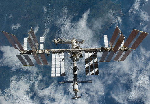 STS129-E-10124