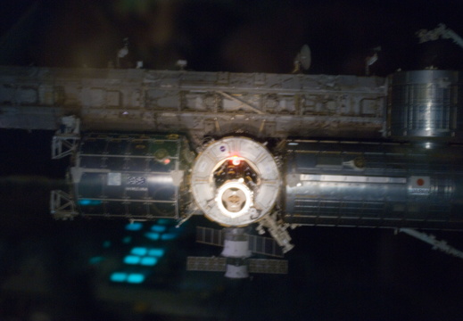 STS129-E-06475