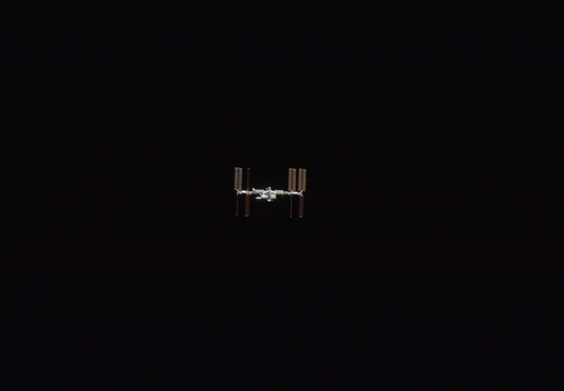 STS129-E-06672