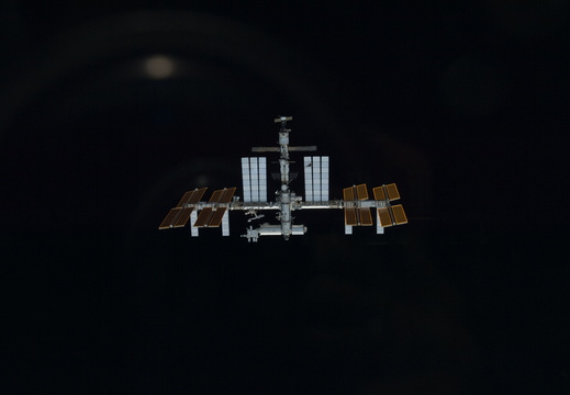 STS129-E-06400