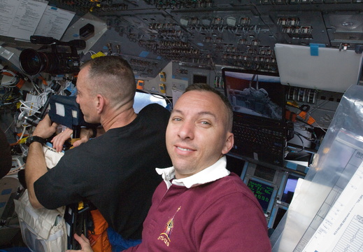 STS129-E-06527