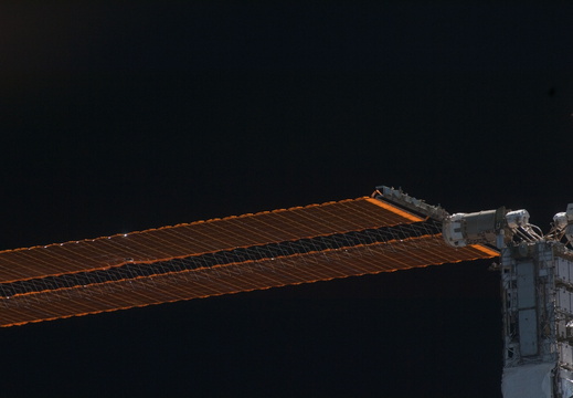 STS128-E-09866