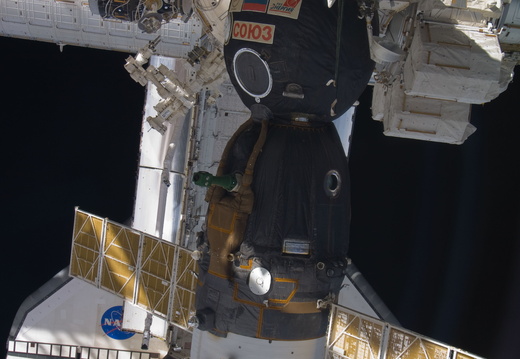 STS129-E-07701