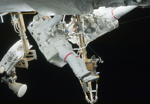 STS129-E-07797