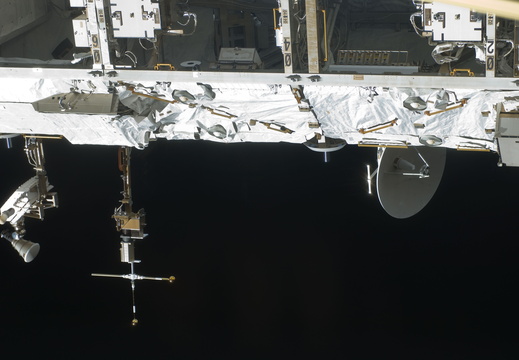 STS129-E-08111