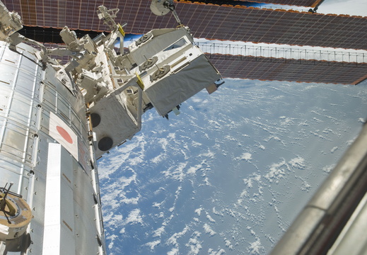 STS129-E-08303