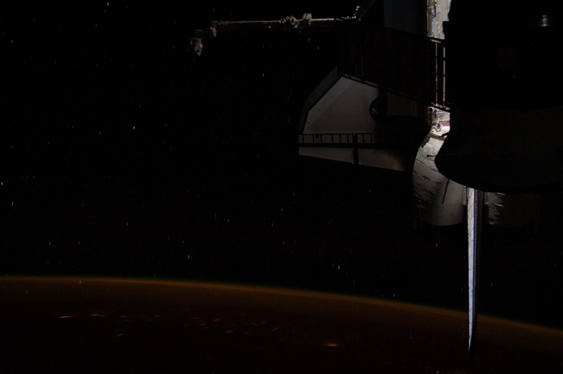 STS126-E-21643.jpg