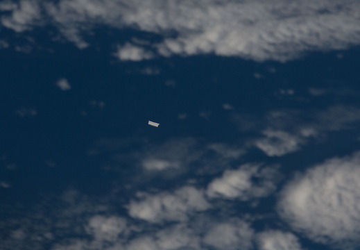 STS126-E-07852