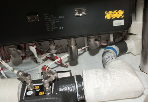 STS124-E-06554