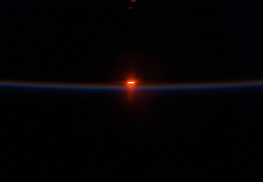 STS121-E-07933
