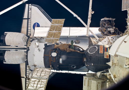 STS121-E-06541