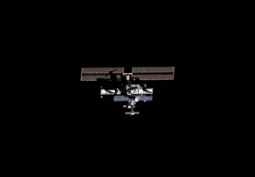 STS121-E-07651