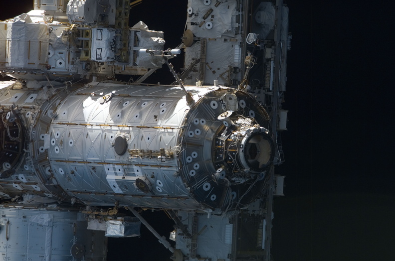 STS120-E-09816.jpg