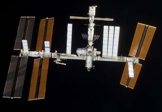 STS120-E-09803