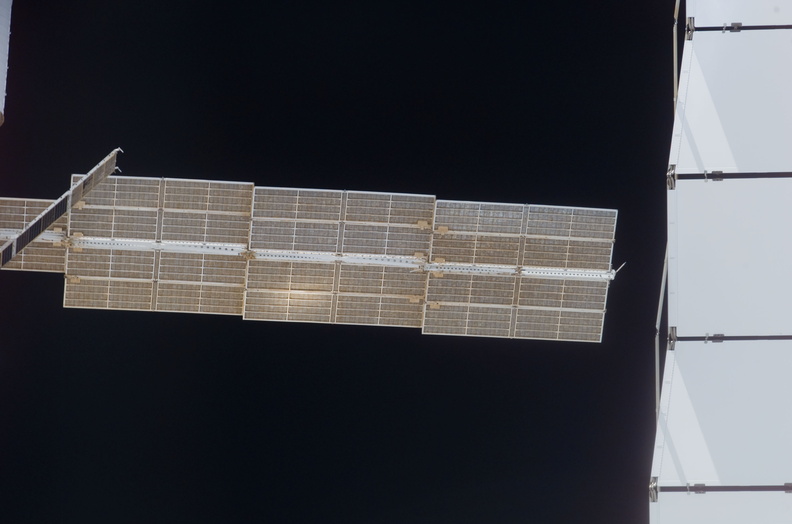 STS117-E-08845.jpg