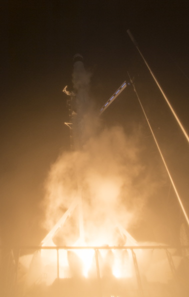 spacex-demo-1-launch-nhq201903020013_46354884315_o.jpg