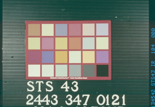 STS043-104-000