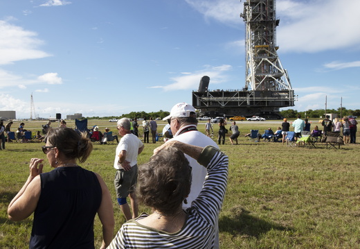 KSC-20180907-PH-CHS02-0031