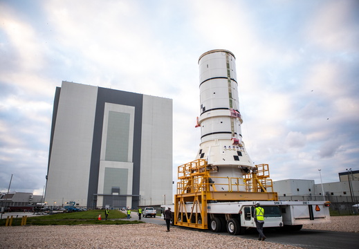 KSC-20201119-PH-FMX01-0085