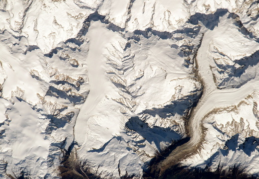 ISS051E040588