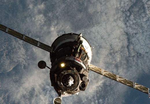 ISS058E030001