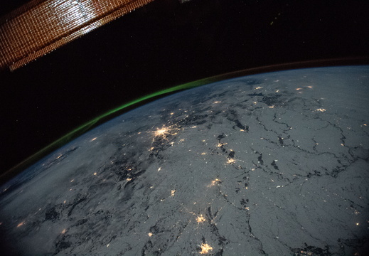 ISS058E005282