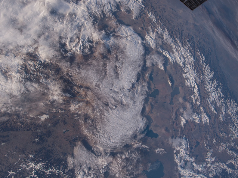 ISS043-E-190642