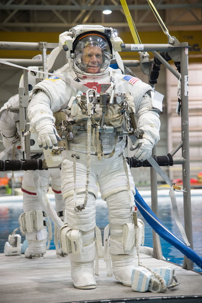 astronaut-terry-virts-participates-in-eva-training_10680561743_o.jpg