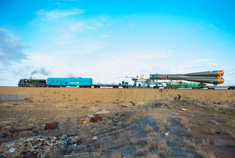 expedition-41-rollout-201409230021hq_15146049040_o.jpg