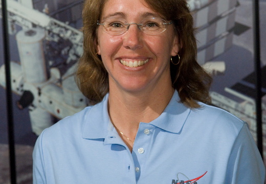 JSC2008-E-004194