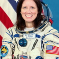 JSC2010-E-085348