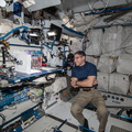 nasa2explore_11053827404_Michael_Hopkins_Works_with_the_Capillary_Flow_Experiment.jpg