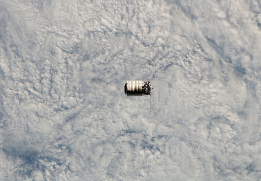 ISS038-E-027448