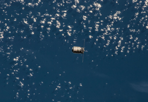 ISS038-E-027441