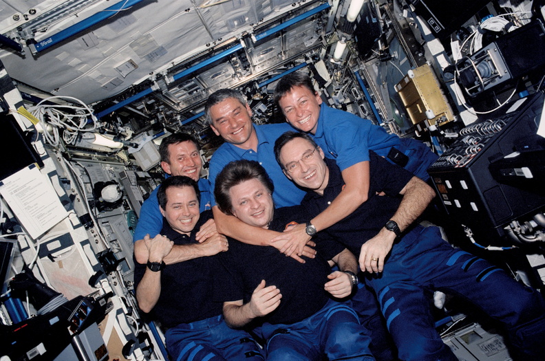 STS111-320-032.jpg
