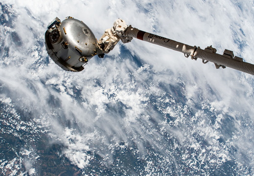 ISS070-E-097971