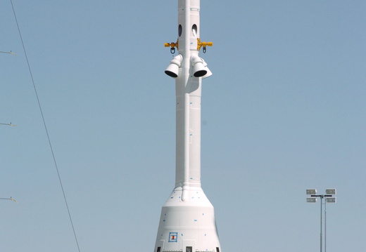 JSC2010-E-047933