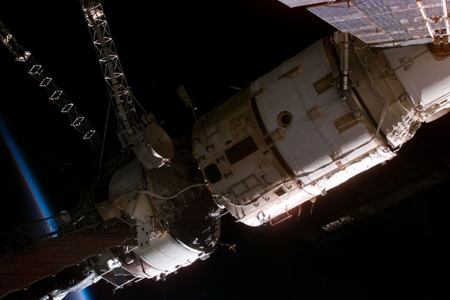 STS081-E-05418.jpg