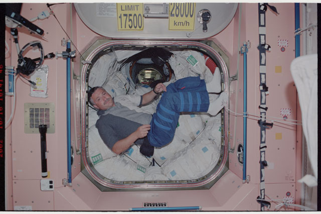 STS112-316-028.jpg
