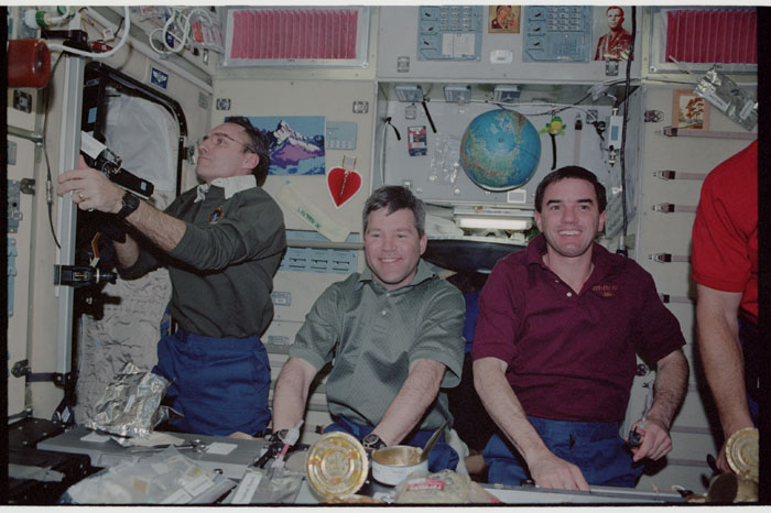 STS110-361-006.jpg